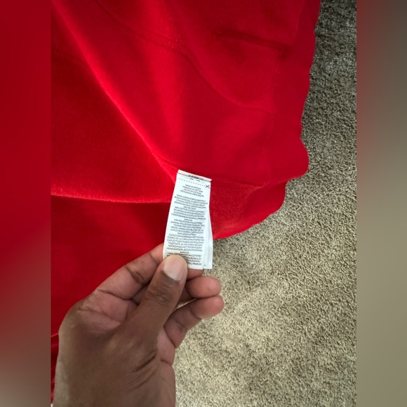 Very stylish shirts, and zip up hoodies. - Picture 9 of 10